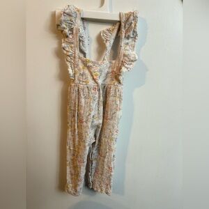 4/30$ Jessica Simpson floral overall 12-18 months
